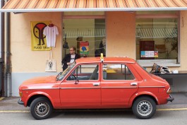 YUGO TAXI